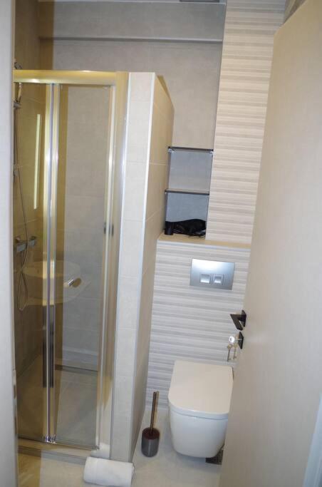 Seafront Centre Ouranoupoli Apartment Bagian luar foto