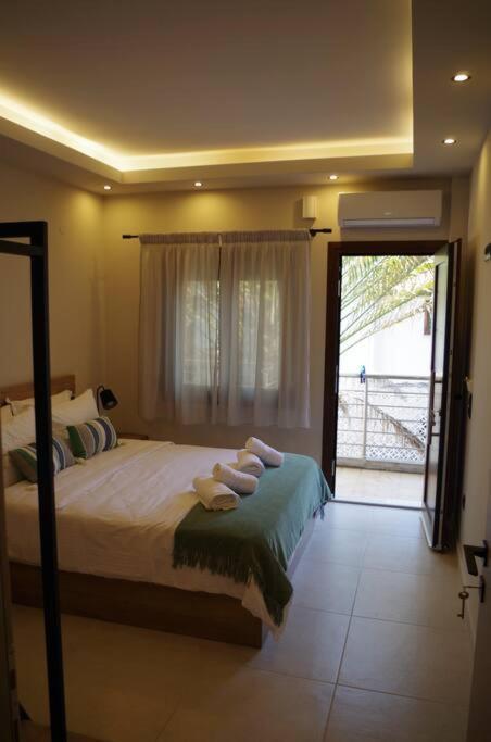 Seafront Centre Ouranoupoli Apartment Bagian luar foto